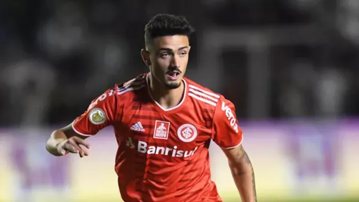 Matheus Cadorini durante partida pelo Internacional. Foto: Ricardo Duarte/Divulgação, Inter