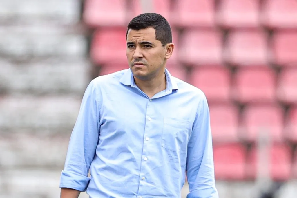 Pedro Martins durante partida entre Cruzeiro x Athletic Club no Campeonato Mineiro 2024. Foto: Gilson Lobo/AGIF