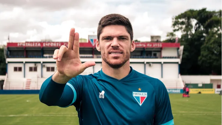 Maurício Kozlinski, goleiro do Foratelza, está de saída para time da Série B.