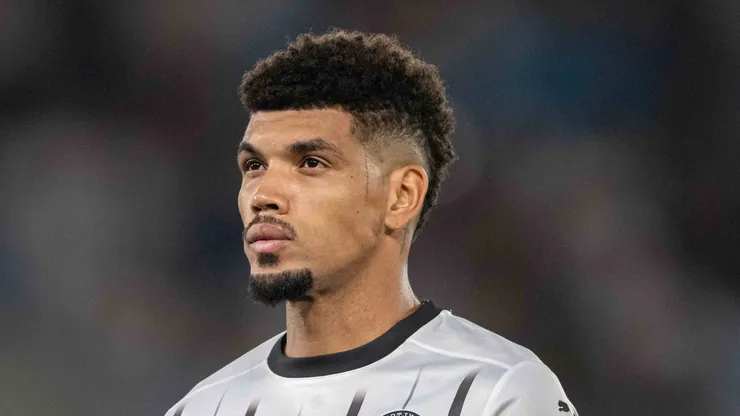 Juninho interessa ao Athletico.
