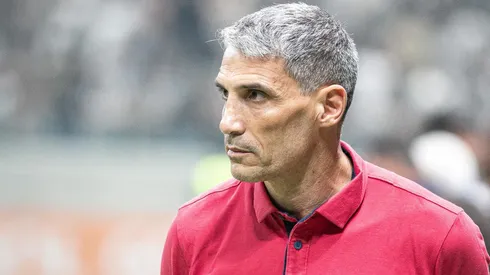 Juan Pablo Vojvoda tecnico do Fortaleza durante partida contra o Atletico-MG no estadio Arena MRV pelo campeonato Brasileiro A 2023.