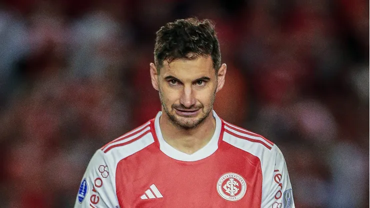 Lucas Alario atuando no Inter em 2024