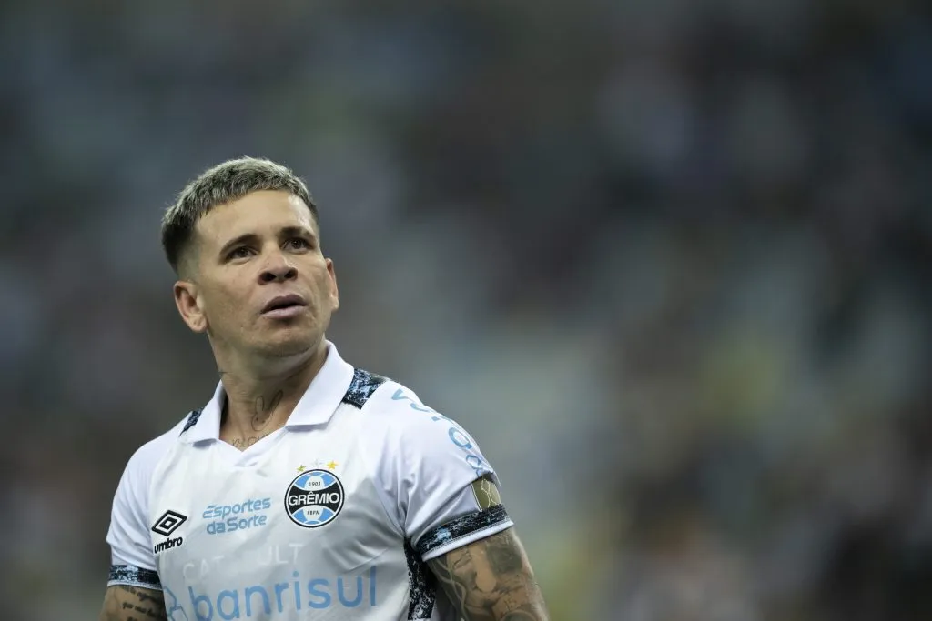 Soteldo jogador do Gremio durante partida contra o Fluminense no estadio Maracana pelo campeonato Copa Libertadores 2024. Foto: Jorge Rodrigues/AGIF