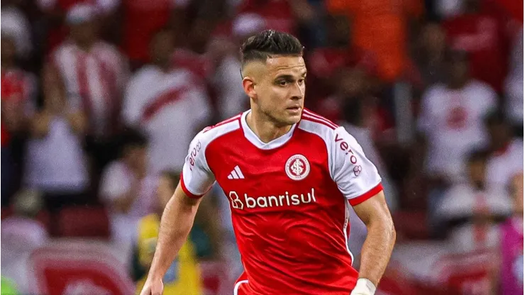 Rafael Borre jogador do Internacional durante partida contra o Fluminense no estadio Beira-Rio pelo campeonato Brasileiro A 2024.