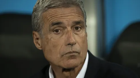 Luís Castro, alvo do Vasco, treinando o Botafogo em 2023
