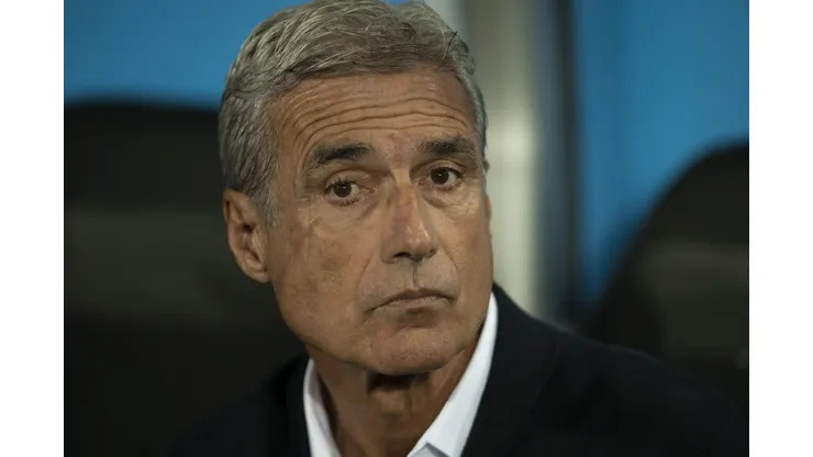 Luís Castro, alvo do Vasco, treinando o Botafogo em 2023