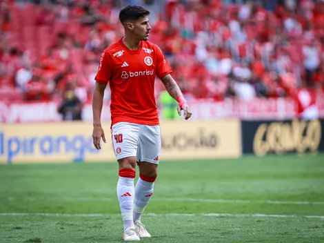 Roger Machado faz questão de falar sobre desempenho de Rômulo no Inter