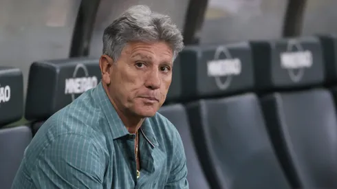 Renato Gaúcho, técnico do Grêmio, durante partida contra o Cruzeiro (Foto: Gilson Lobo/AGIF)