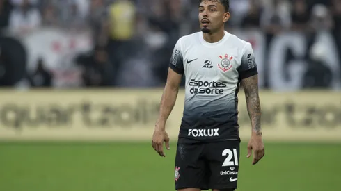 Matheus Bidu durante confronto contra o Flamengo na Copa do Brasil 2024.