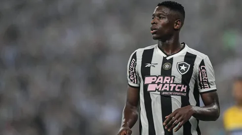 Luiz Henrique durante confronto contra o Criciúma.
