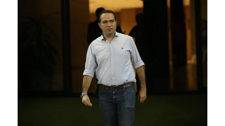 Marcelo Paz antes de partida contra o Sport no Campeonato Pernambucano de 2024.