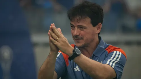 Fernando Diniz, técnico do Cruzeiro, durante partida contra o Lanús pela Copa Sul-Americana.