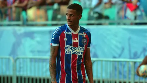 Luciano Juba, jogador do BAHIA, durante partida contra o JEQUIÉ (Foto: Walmir Cirne/AGIF)
