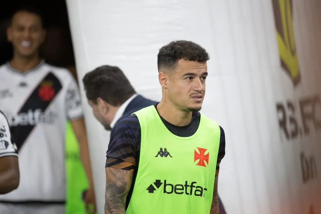 Coutinho jogador do Vasco durante partida contra o Fortaleza no estadio Arena Castelao pelo campeonato Brasileiro A 2024. Foto: Baggio Rodrigues/AGIF