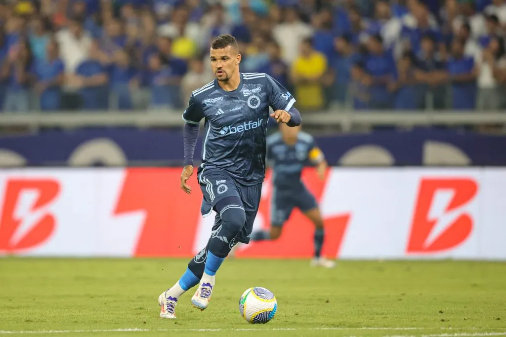 Zé Ivaldo jogador do Cruzeiro durante partida contra o São Paulo no Mineirão pelo campeonato Brasileiro A 2024. Foto: Gilson Lobo/AGIF