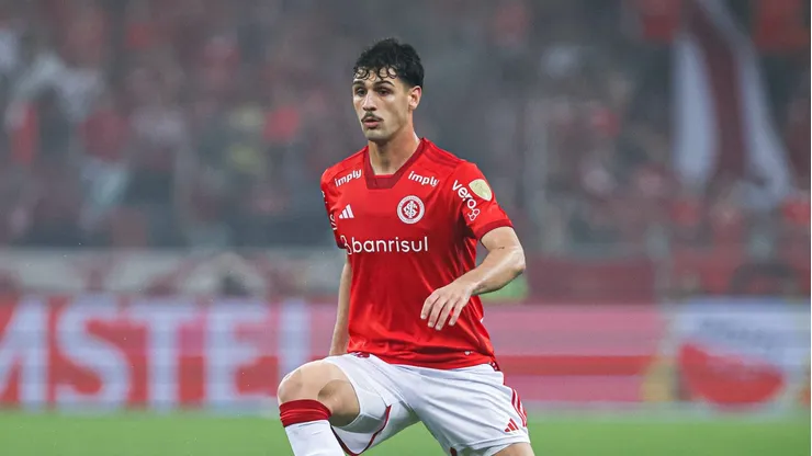 Johnny, ex-volante do Internacional