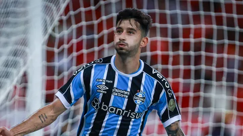 Villasanti jogador do Grêmio