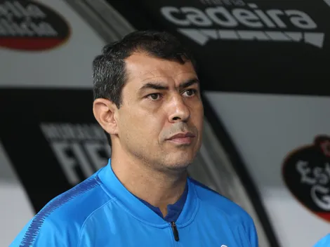 Peñarol entra na briga com o Vasco por desejo de Carille