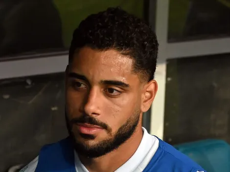 Time da Libertadores 'chega com tudo' para contratar Matheus Bahia