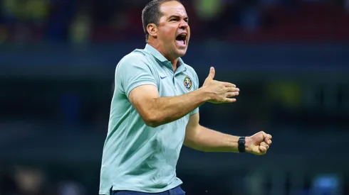 André Jardine em confronto contra o Pumas em setembro de 2023.