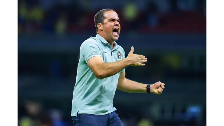 André Jardine em confronto contra o Pumas em setembro de 2023.
