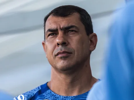 Carille 'crava' saída de meio-campista no Vasco