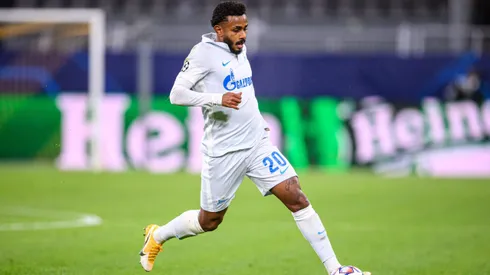 Wendel of St. Petersburg kicks the ball during the UEFA Champions League Group F stage match between Borussia Dortmund and Zenit St. Petersburg at Signal Iduna Park on October 28, 2020 in Dortmund, Germany.