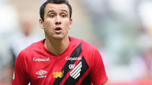 Pablo atacante do Athlético-PR
