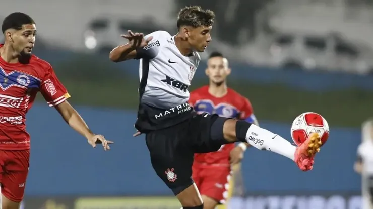 Corinthians busca a classificação na Copinha 2025, mas para isso precisa vencer o Rio Branco-AC.