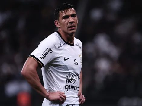 Carille confirma procura do Vasco por Balbuena e revela andamento da negociação