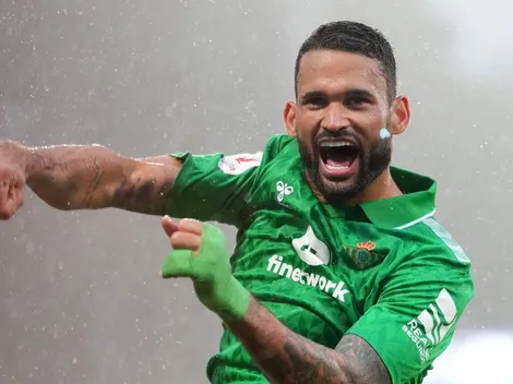 Bahia toma decisão envolvendo atacante