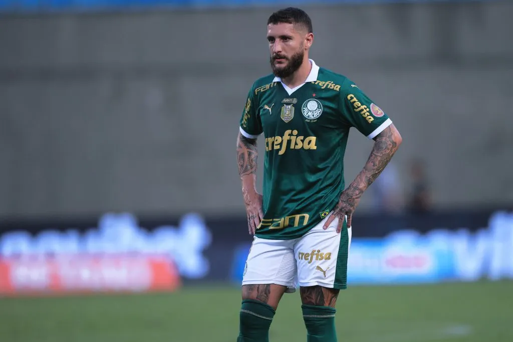 SP – BARUERI – 24/02/2024 – PAULISTA 2024, PALMEIRAS X MIRASSOL – Ze Rafael jogador do Palmeiras durante partida contra o Mirassol no estadio Arena Barueri pelo campeonato Paulista 2024. Foto: Ettore Chiereguini/AGIF