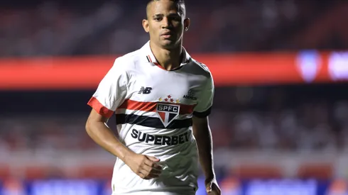 Erick jogador do São Paulo
