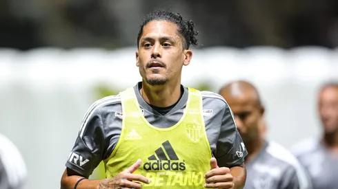 Maurício Lemos jogador do Atlético-MG durante partida contra o Botafogo no estádio Arena MRV pelo campeonato Brasileiro A 2023. Foto: Gilson Lobo/AGIF