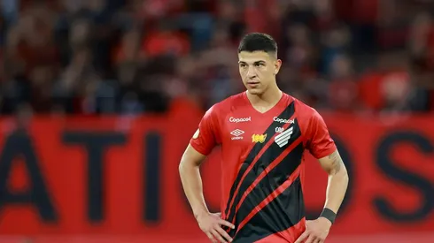 Lucas Esquivel of Athletico Paranaense, looks on during the match between Athletico Paranaense and Botafogo as part of Brasileirao 2024 at Ligga Arena on October 05, 2024 in Curitiba, Brazil.