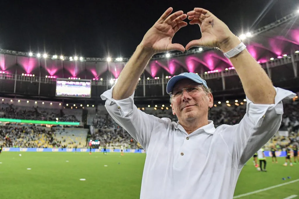John Textor dirigente do Botafogo durante partida contra o Criciúma no Maracanã pelo campeonato Brasileiro A 2024. Foto: Thiago Ribeiro/AGIF