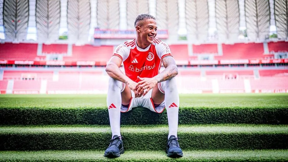 Vitinho, novo reforço do Internacional para compor o elenco de Roger Machado. Foto: Reprodução / Internacional