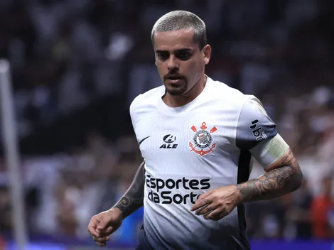 Fagner compara elenco do Cruzeiro com o do Palmeiras