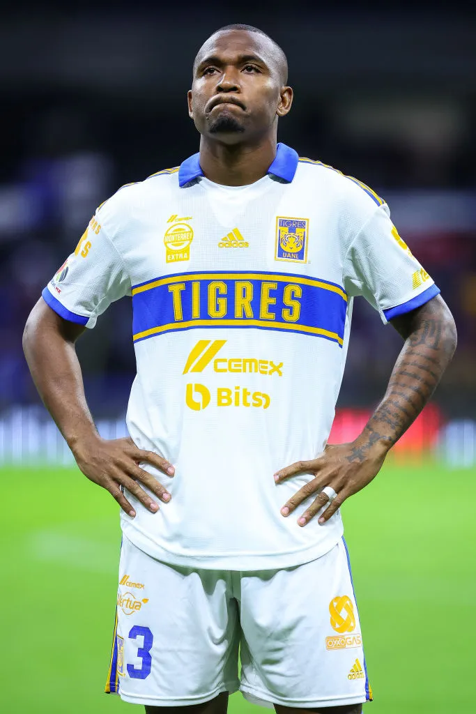MEXICO CITY, MEXICO – FEBRUARY 04: Samir Caetano of Tigres looks on during the 4th round match between Cruz Azul and Tigres UANL as part of the Torneo Clausura 2023 Liga MX at Azteca Stadium on February 04, 2023 in Mexico City, Mexico. (Photo by Manuel Velasquez/Getty Images)
