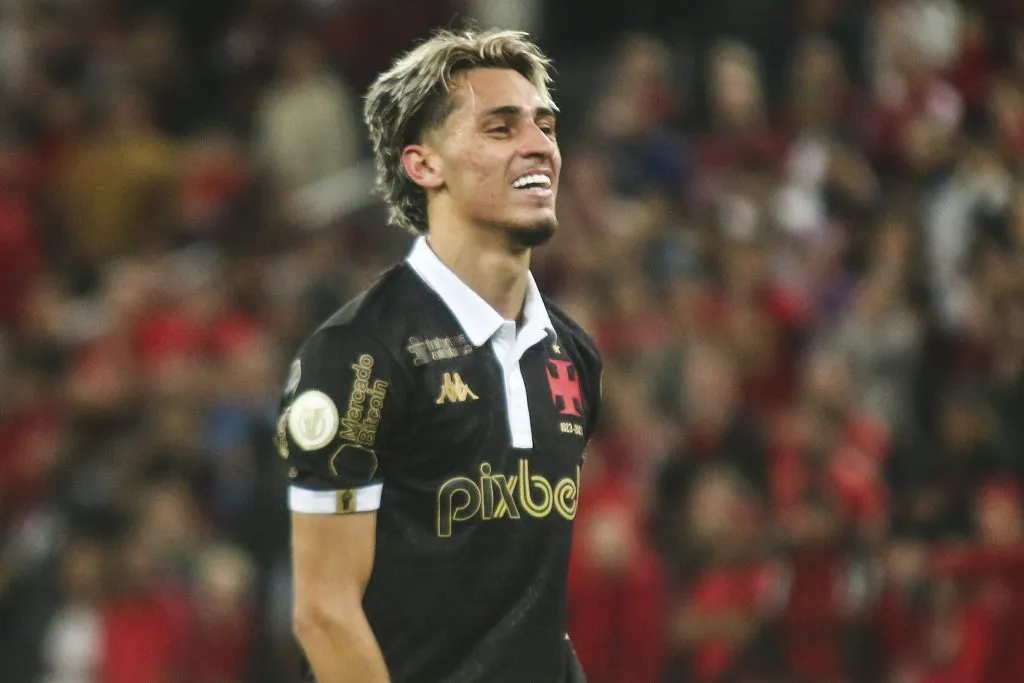 VASCOPR – CURITIBA – 25/11/2023 – BRASILEIRO A 2023, ATHLETICO-PR X VASCO – Marlon Gomes jogador do Vasco durante partida contra o Athletico-PR no estadio Arena da Baixada pelo campeonato Brasileiro A 2023. Foto: Gabriel Machado/AGIF