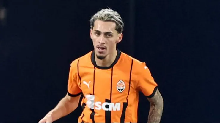 GELSENKIRCHEN, GERMANY - DECEMBER 10: Marlon Gomes of Shakhtar Donetsk runs with the ball during the UEFA Champions League 2024/25 League Phase MD6 match between FC Shakhtar Donetsk and FC Bayern München at Arena AufSchalke on December 10, 2024 in Gelsenkirchen, Germany. (Photo by Christof Koepsel/Getty Images)