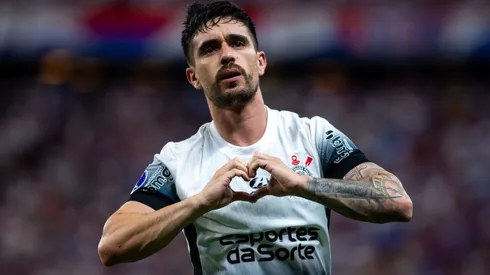 Igor Coronado não vem tendo muitas oportunidades pelo Corinthians.