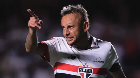 Rafinha, ex-jogador do São Paulo, durante partida contra o Novorizontino pelo Campeonato Paulista de 2024.