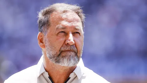 Augusto Melo, presidente do Corinthians, durante partida contra o Cruzeiro (Foto: Marco Miatelo/AGIF)