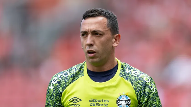Marchesín goleiro do Grêmio durante partida contra o Internacional no estádio Beira-Rio pelo campeonato Brasileiro A 2024. Foto: Liamara Polli/AGIF
