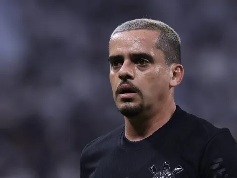 Corinthians quer lateral-direito de 21 anos para substituir Fagner