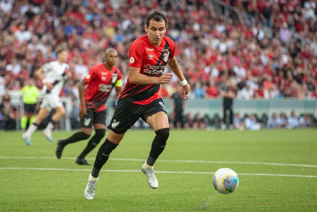 Pablo jogador do Athletico-PR durante partida contra o Vasco na Arena da Baixada pelo campeonato Brasileiro A 2024. Foto: Luis Garcia/AGIF