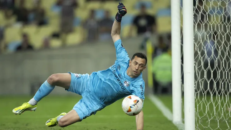 Marchesin goleiro do Gremio durante partida contra o Fluminense no estadio Maracana pelo campeonato Copa Libertadores 2024.