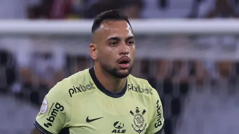 Maycon se aproxima de retorno no Corinthians.