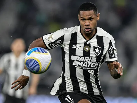 Botafogo se adianta e faz proposta por atacante do Atlético-MG para substituir Júnior Santos